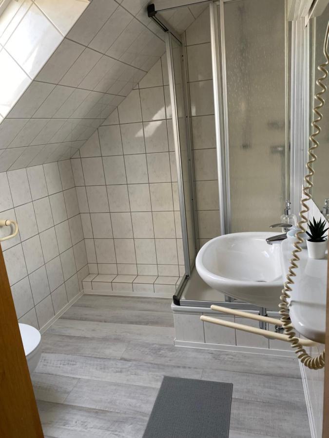 Bistro-Zur-Quelle Hotel Minden  Bagian luar foto
