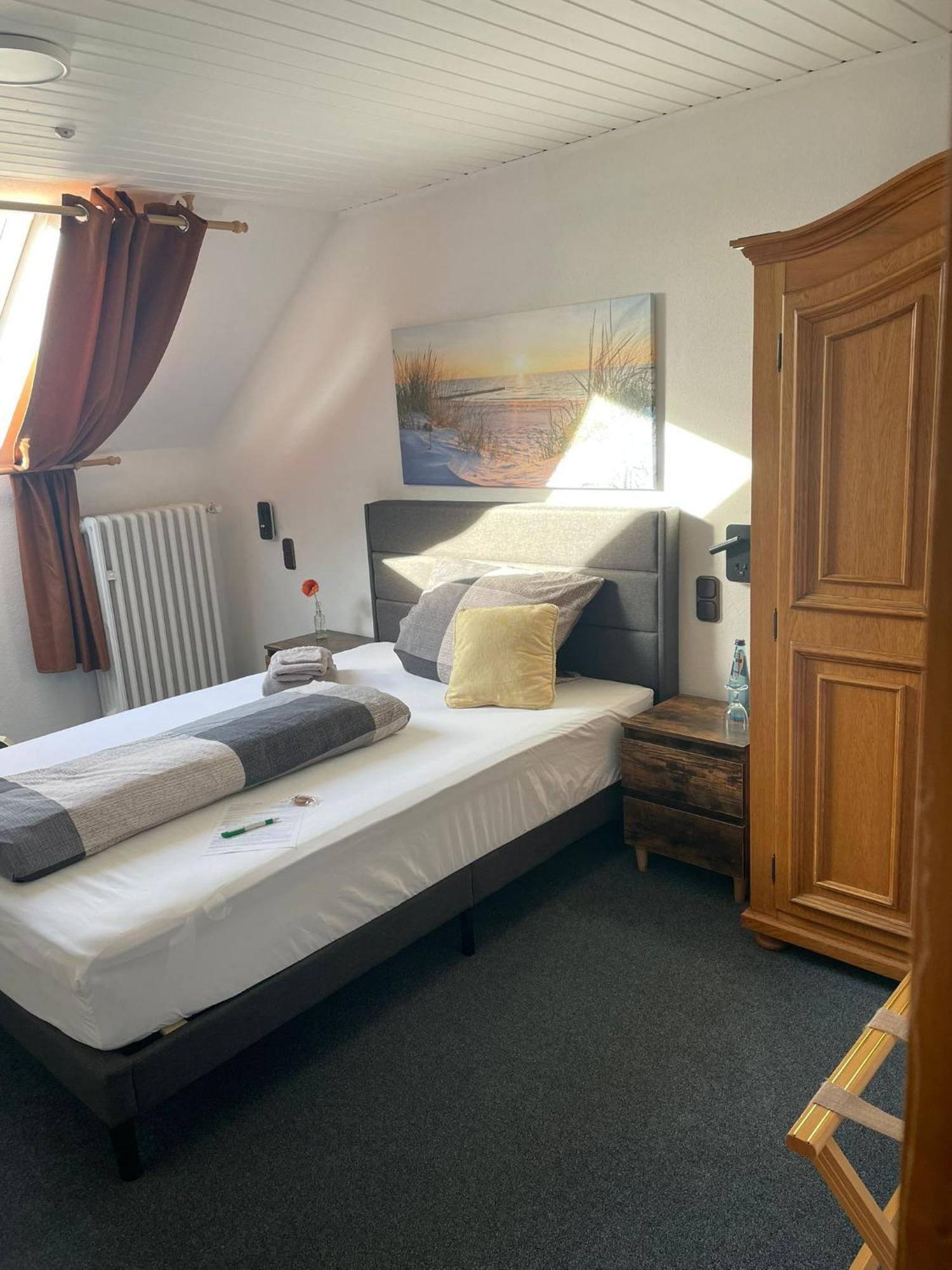 Bistro-Zur-Quelle Hotel Minden  Bagian luar foto