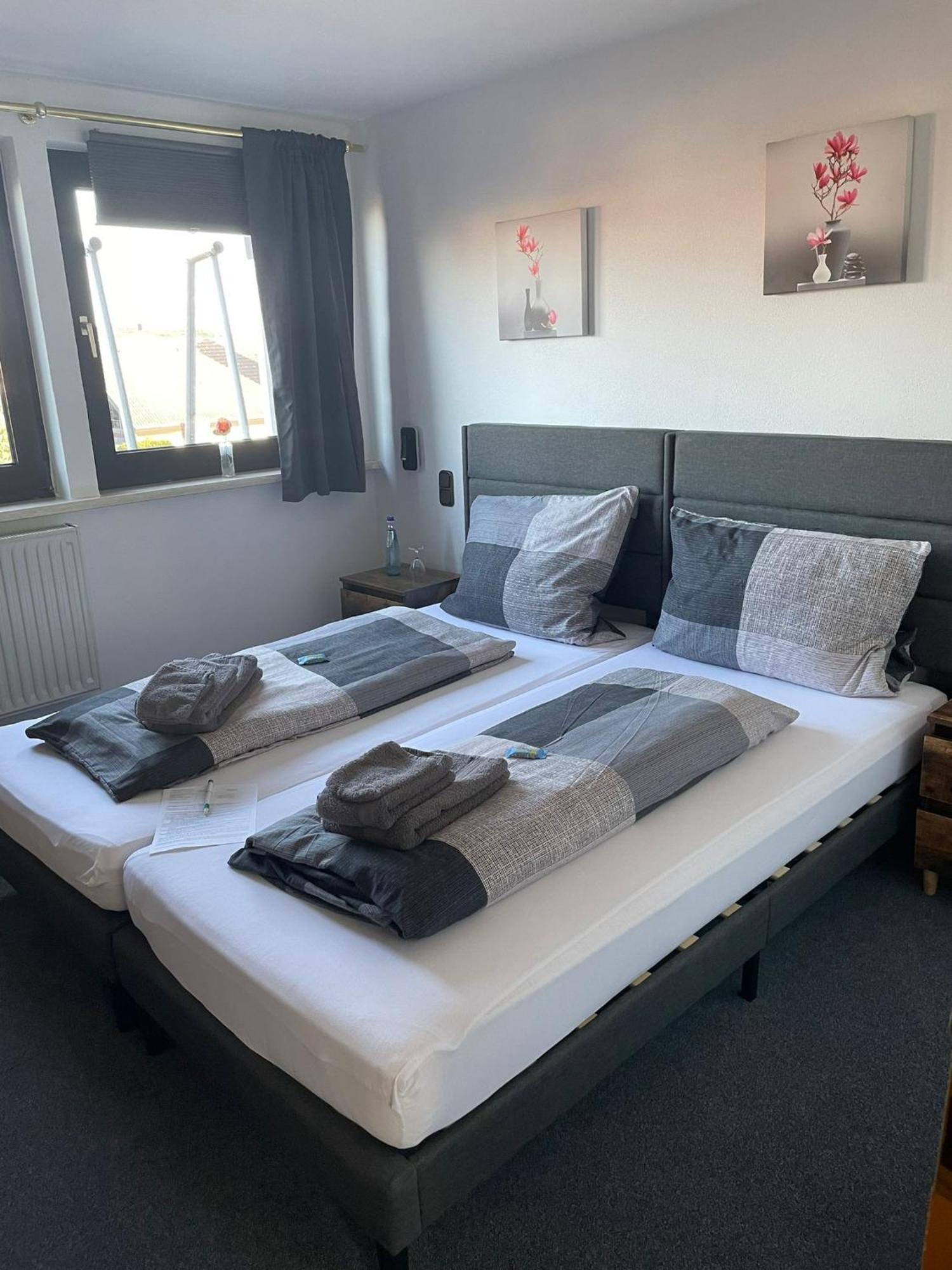 Bistro-Zur-Quelle Hotel Minden  Bagian luar foto
