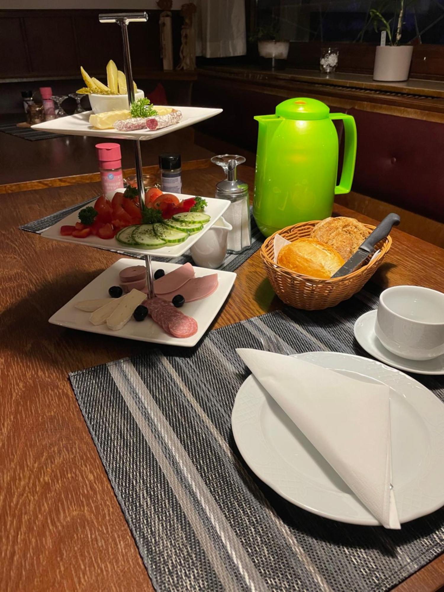Bistro-Zur-Quelle Hotel Minden  Bagian luar foto