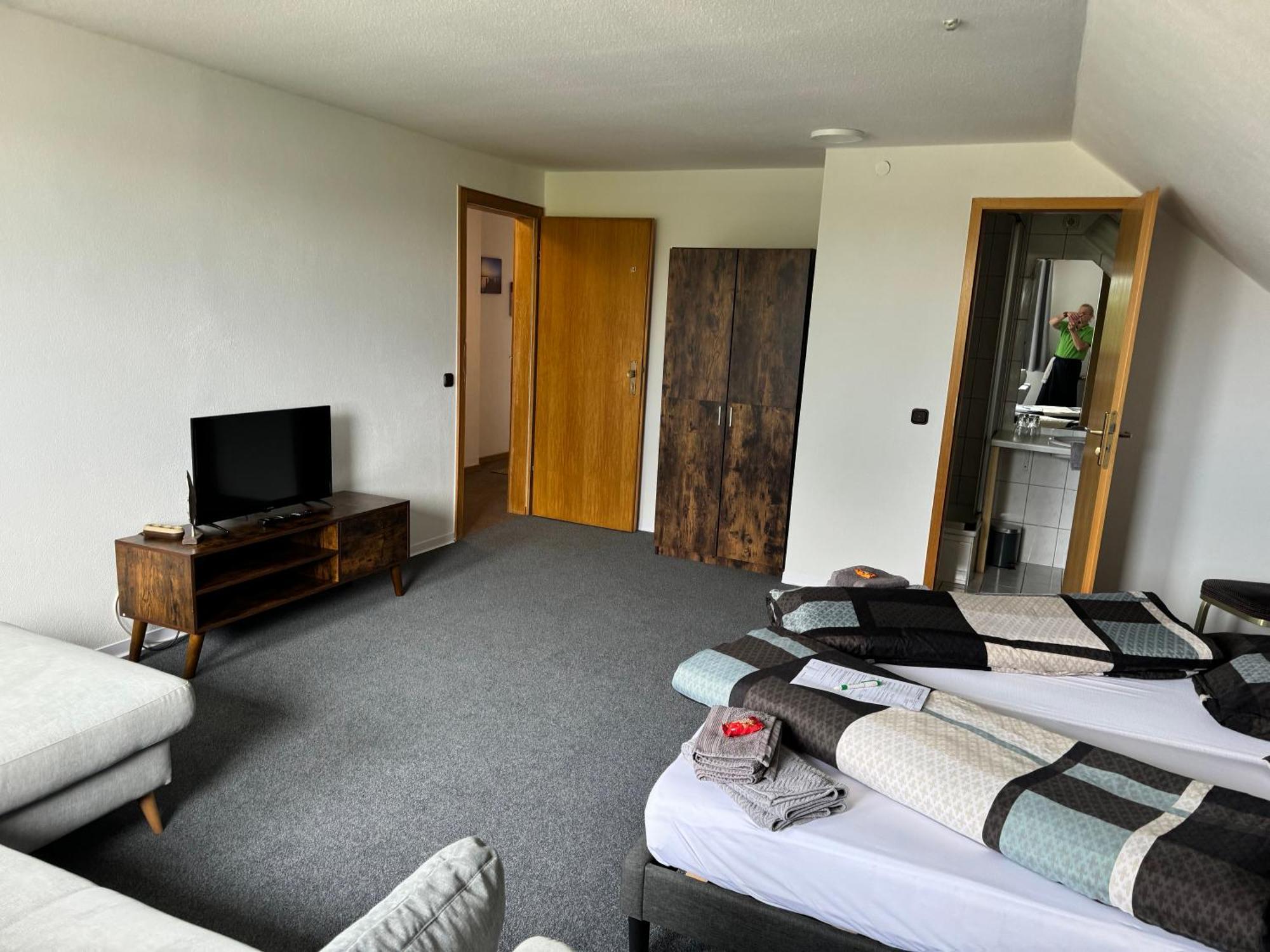 Bistro-Zur-Quelle Hotel Minden  Bagian luar foto